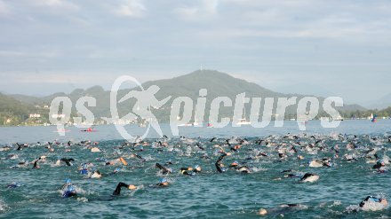 Ironman. Triathlon. Schwimmen. Start. Klagenfurt, am 16.7.2006.
---
pressefotos, pressefotografie, kuess, qs, qspictures, sport, bild, bilder, bilddatenbank