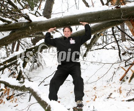 Kickboxen. Bernhard Sussitz. 8-facher Weltmeister. Klagenfurt, am 20.3.2007.
Foto: Kuess
---
pressefotos, pressefotografie, kuess, qs, qspictures, sport, bild, bilder, bilddatenbank