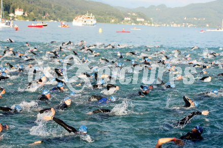 Ironman. Triathlon. Schwimmen. Start. Klagenfurt, am 16.7.2006.
---
pressefotos, pressefotografie, kuess, qs, qspictures, sport, bild, bilder, bilddatenbank