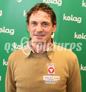 Pressekonferenz. Vertragsunterzeichnung Kelag - K?rnten Sport. Bernhard Sussitz. Klagenfurt, am 26.2.2007.
Foto: Kuess
---
pressefotos, pressefotografie, kuess, qs, qspictures, sport, bild, bilder, bilddatenbank