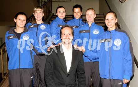 Marina Novosel, Katharina Grafenauer, Maja Pr?prost, Petra Kosnijek, Sigrid Sumper, Ana Mijatrovic  und Sportlandesrat und Neo-ATSC Pr?sident Wolfgang Schantl.
---
pressefotos, pressefotografie, kuess, qs, qspictures, sport, bild, bilder, bilddatenbank