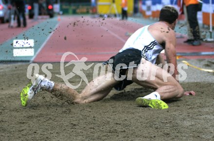 Wolfsberg, K?rnten, ?sterreich. 100 Minuten Zehnkampf in Wolfsberg. Weitsprung. Attila Zsivoczky (Ungarn). Wolfsberg, am 26.8.2005.
Foto: Kuess

---
pressefotos, pressefotografie, kuess, qs, qspictures, sport, bild, bilder, bilddatenbank