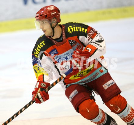 Eishockey Bundesliga. KAC gegen Vienna Capitals. Philippe Horsky (KAC), Gerald Ressmann (Caps). Klagenfurt, am 16.2.2007.
Foto: Kuess
---
pressefotos, pressefotografie, kuess, qs, qspictures, sport, bild, bilder, bilddatenbank