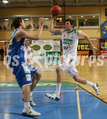 Basketball. W?rthersee Piraten gegen Gunners Oberwart. Selmir Husanovic (Piraten). Klagenfurt, am 10.3.2007.
Foto: Kuess
---
pressefotos, pressefotografie, kuess, qs, qspictures, sport, bild, bilder, bilddatenbank