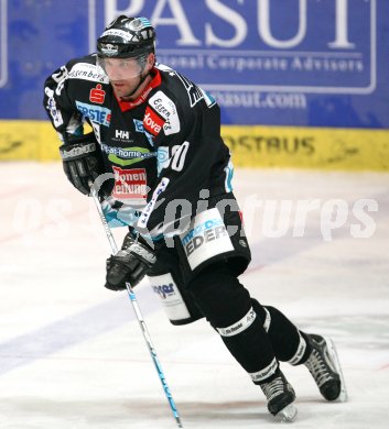 Eishockey Bundesliga. VSV gegen EHC Liwest Linz. Christian Perthaler (Linz). Villach, am 15.3.2007.
Foto: Kuess
---
pressefotos, pressefotografie, kuess, qs, qspictures, sport, bild, bilder, bilddatenbank