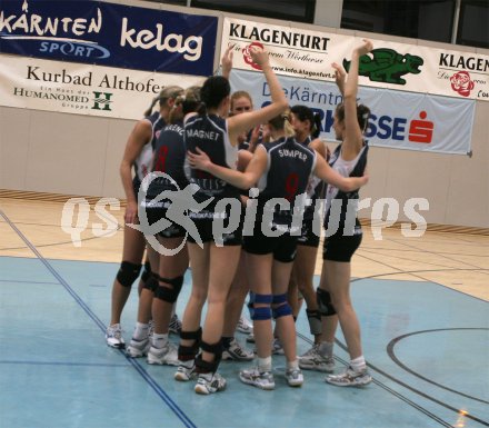 Volleyball Bundesliga Semifinale. WJubel der Wildcats ?ber den Sieg gegen Linz. Wildcats gegen Linz. Klagenfurt, am 8.4.2005.


---
pressefotos, pressefotografie, kuess, qs, qspictures, sport, bild, bilder, bilddatenbank