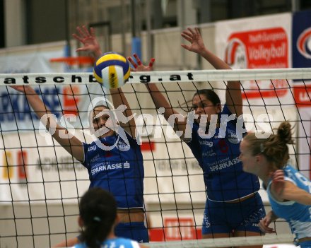 Volleyball. MEVZA. ATSC Wildcats gegen TPV Novo Mesto. Ana Mijatovic, Kerstin Pichler, Klagenfurt, am 29.9.2006.
---
pressefotos, pressefotografie, kuess, qs, qspictures, sport, bild, bilder, bilddatenbank