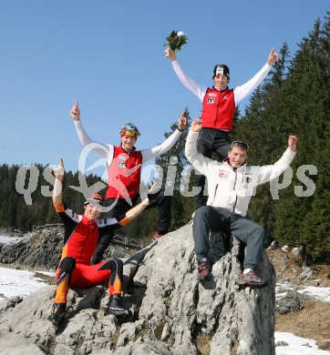 Nordische  Kombination. Juniorenweltmeisterschaft Teambewerb in Tarvis. Alfred Rainer, Johannes Weiss, h.v.l. Marco Pichlmayer,Tomaz Druml (?sterreich). Juniorenweltmeister im Teambewerb. Tarvis, 16.3.2007. 
Foto: Kuess
---
pressefotos, pressefotografie, kuess, qs, qspictures, sport, bild, bilder, bilddatenbank