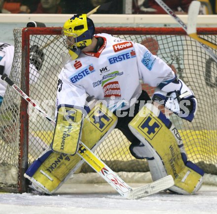 Eishockey Bundesliga. KAC gegen EHC Liwest Black Wings Linz. Patrick Machreich (Linz). Klagenfurt, am 26.1.2007.
Foto: Kuess
---
pressefotos, pressefotografie, kuess, qs, qspictures, sport, bild, bilder, bilddatenbank