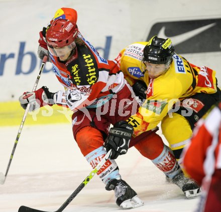 Eishockey Bundesliga. KAC gegen Vienna Capitals. Harald Ofner (KAC), Robert Lukas (Caps). Klagenfurt, am 16.2.2007.
Foto: Kuess
---
pressefotos, pressefotografie, kuess, qs, qspictures, sport, bild, bilder, bilddatenbank