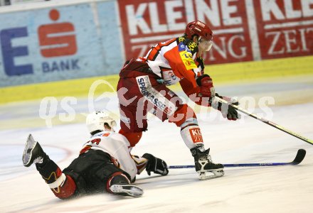 Eishockey Bundesliga. KAC gegen Jesenice. Christoph Ibounig (KAC), Boris Pretnar (Jesenice). Klagenfurt, am 4.3.2007.
Foto: Kuess
---
pressefotos, pressefotografie, kuess, qs, qspictures, sport, bild, bilder, bilddatenbank