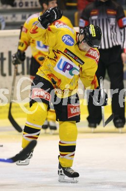 Eishockey Bundesliga. KAC gegen Vienna Capitals. Torjubel Caps. Robert Lukas. Klagenfurt, am 16.2.2007.
Foto: Kuess
---
pressefotos, pressefotografie, kuess, qs, qspictures, sport, bild, bilder, bilddatenbank