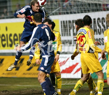 Fussball. ?FB Cup. FC K?rnten gegen Red Bull Salzburg. 0:1 durch Alexander Zickler (Salzburg). KLagenfurt, am 13.3.2007.
Foto: Kuess
---
pressefotos, pressefotografie, kuess, qs, qspictures, sport, bild, bilder, bilddatenbank