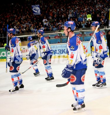 Eishockey Bundesliga. VSV gegen KAC. Entt?uschte Villacher. Villach, am 11.3.2007.
Foto: Kuess
---
pressefotos, pressefotografie, kuess, qs, qspictures, sport, bild, bilder, bilddatenbank