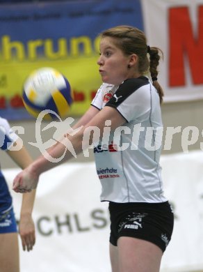 Volleyball Damen MEVZA. ATSC Wildcats gegen Senica. Elena Kaaden (Wildcats). Klagenfurt, am 15.12.2006.
Foto: qspictures/Kuess
---
pressefotos, pressefotografie, kuess, qs, qspictures, sport, bild, bilder, bilddatenbank