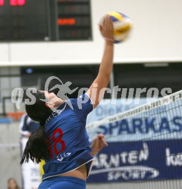 Volleyball MEVZA. ATSC Wildcats gegen Slavia Bratislava. Kerstin Pichler (Wildcats). Klagenfurt, am 4.11.2006.
Foto: Kuess
---
pressefotos, pressefotografie, kuess, qs, qspictures, sport, bild, bilder, bilddatenbank