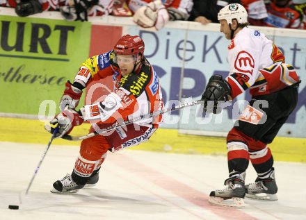 Eishockey Bundesliga. KAC gegen Jesenice. Tino Teppert (KAC), Tomaz Vnuk (Jesenice). Klagenfurt, am 4.3.2007.
Foto: Kuess
---
pressefotos, pressefotografie, kuess, qs, qspictures, sport, bild, bilder, bilddatenbank