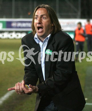 Fussball ?FB Cup. FC K?rnten gegen Red Bull Salzburg. Trainer Richard Huber (FCK). Klagenfurt, am 13.3.2007.
Foto: Kuess 
---
pressefotos, pressefotografie, kuess, qs, qspictures, sport, bild, bilder, bilddatenbank