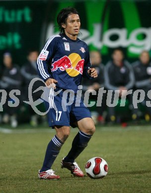 Fussball ?FB Cup. FC K?rnten gegen Red Bull Salzburg. Tsuneyasu Miyamoto (Salzburg). Klagenfurt, am 13.3.2007.
Foto: Kuess
---
pressefotos, pressefotografie, kuess, qs, qspictures, sport, bild, bilder, bilddatenbank