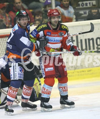 Eishockey Bundesliga. KAC gegen Graz 99ers. Ralph Intranuovo (KAC), Scott Crawford (Graz). Klagenfurt, am 14.1.2007.
Foto: Kuess
---
pressefotos, pressefotografie, kuess, qs, qspictures, sport, bild, bilder, bilddatenbank