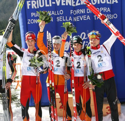 Nordische  Kombination. Juniorenweltmeisterschaft Teambewerb in Tarvis. Alfred Rainer, Johannes Weiss,Tomaz Druml,  Marco Pichlmayer,   (?sterreich). Juniorenweltmeister im Teambewerb. Tarvis, 16.3.2007. 
Foto: Kuess
---
pressefotos, pressefotografie, kuess, qs, qspictures, sport, bild, bilder, bilddatenbank