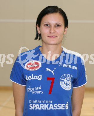 Volleyball Bundesliga. Fototermin ATSC Wildcats. Marina Novosel. Klagenfurt, am 22.9.2006.
---
pressefotos, pressefotografie, kuess, qs, qspictures, sport, bild, bilder, bilddatenbank