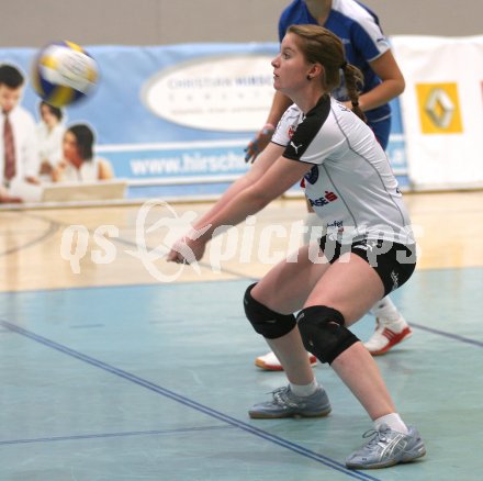 Volleyball Damen MEVZA. ATSC Wildcats gegen Senica. Elena Kaaden (Wildcats). Klagenfurt, am 15.12.2006.
Foto: qspictures/Kuess
---
pressefotos, pressefotografie, kuess, qs, qspictures, sport, bild, bilder, bilddatenbank