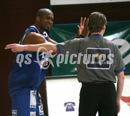 Basketball. W?rthersee Piraten gegen Gunners Oberwart. Jason Johnson (Oberwart). Klagenfurt, am 10.3.2007.
Foto: Kuess
---
pressefotos, pressefotografie, kuess, qs, qspictures, sport, bild, bilder, bilddatenbank