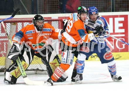 Eishockey Bundesliga. VSV gegen EC Graz 99ers. Nikolaus Petrik (VSV), Walter Bartholom?us,  Mark Brunnegger (Graz). Villach, am 28.1.2007.
Foto: Kuess
---
pressefotos, pressefotografie, kuess, qs, qspictures, sport, bild, bilder, bilddatenbank