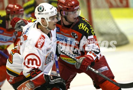 Eishockey Bundesliga. KAC gegen Jesenice. Philippe Horsky (KAC), Marcel Rodman (Jesenice). Klagenfurt, am 4.3.2007.
Foto: Kuess
---
pressefotos, pressefotografie, kuess, qs, qspictures, sport, bild, bilder, bilddatenbank