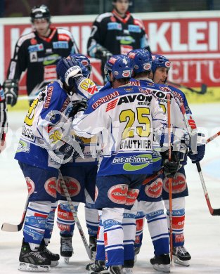 Eishockey Bundesliga. VSV gegen EHC Liwest Linz. Torjubel VSV. Villach, am 15.3.2007.
Foto: Kuess
---
pressefotos, pressefotografie, kuess, qs, qspictures, sport, bild, bilder, bilddatenbank