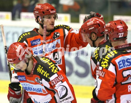 Eishockey Bundesliga. KAC gegen Vienna Capitals. Torjubel KAC. Klagenfurt, am 16.2.2007.
Foto: Kuess
---
pressefotos, pressefotografie, kuess, qs, qspictures, sport, bild, bilder, bilddatenbank