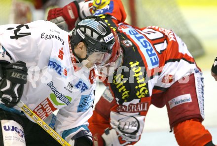 Eishockey Bundesliga. KAC gegen EHC Liwest Black Wings Linz. Philippe Horsky (KAC), Raimund Divis (Linz). Klagenfurt, am 26.1.2007.
Foto: Kuess
---
pressefotos, pressefotografie, kuess, qs, qspictures, sport, bild, bilder, bilddatenbank