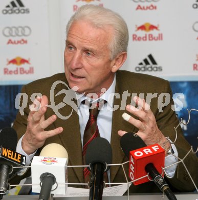 Pressekonferenz Red Bull Salzburg. Giovanni Trapattoni. Salzburg, am 8.3.2007. 
Foto: Kuess
---
pressefotos, pressefotografie, kuess, qs, qspictures, sport, bild, bilder, bilddatenbank