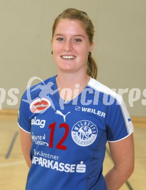 ?sterreichische Volleyball Bundesliga. ATSC Wildcats. Elena Kaaden. Klagenfurt, am 14.9.2006.
---
pressefotos, pressefotografie, kuess, qs, qspictures, sport, bild, bilder, bilddatenbank