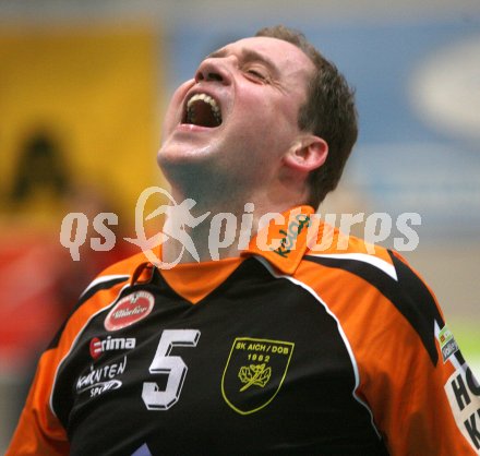 Volleyball. Cup Final Four. SK Posojilnica Aich/Dob gegen Hypo VBK Klagenfurt. Micheu Martin Aich/Dob. Klagenfurt, 25.2.2007
Foto: Kuess
---
pressefotos, pressefotografie, kuess, qs, qspictures, sport, bild, bilder, bilddatenbank