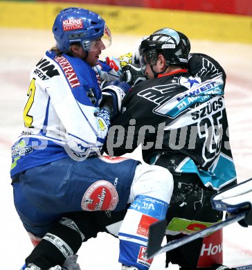 Eishockey Bundesliga. VSV gegen EHC Liwest Linz. Thomas Pfeffer (VSV), Mark Sz?cs (Linz). Villach, am 15.3.2007.
Foto: Kuess
---
pressefotos, pressefotografie, kuess, qs, qspictures, sport, bild, bilder, bilddatenbank