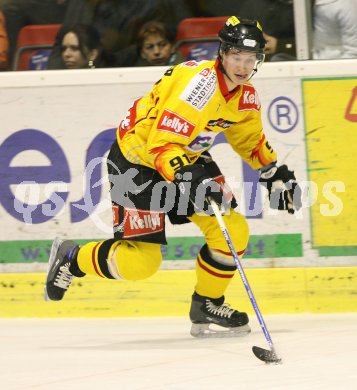 Eishockey Bundesliga. KAC gegen Vienna Capitals. Oliver Setzinger (Caps). Klagenfurt, am 16.2.2007.
Foto: Kuess
---
pressefotos, pressefotografie, kuess, qs, qspictures, sport, bild, bilder, bilddatenbank