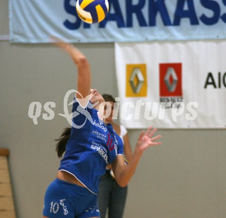 Volleyball. MEVZA. ATSC Wildcats gegen TPV Novo Mesto. Mojca Dolinar (ATSC). Klagenfurt, am 29.9.2006.
---
pressefotos, pressefotografie, kuess, qs, qspictures, sport, bild, bilder, bilddatenbank