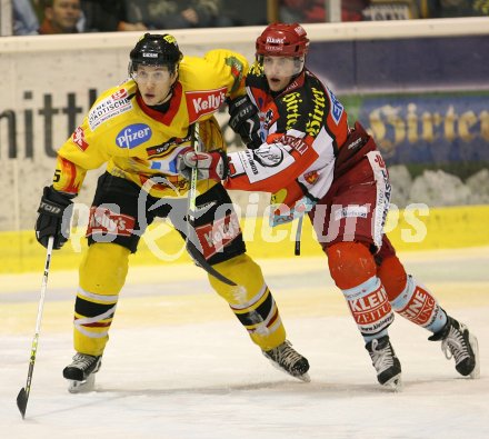 Eishockey Bundesliga. KAC gegen Vienna Capitals. Philippe Horsky (KAC), Robert Lukas (Caps). Klagenfurt, am 16.2.2007.
Foto: Kuess
---
pressefotos, pressefotografie, kuess, qs, qspictures, sport, bild, bilder, bilddatenbank