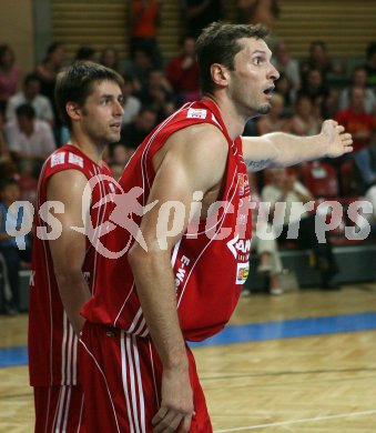 Basketball Bundesliga. W?rthersee Piraten gegen WBC Wels.  Stanek, Armin Woschank (Wels). Klagenfurt, am 29.4.2007.
Foto: Kuess
---
pressefotos, pressefotografie, kuess, qs, qspictures, sport, bild, bilder, bilddatenbank