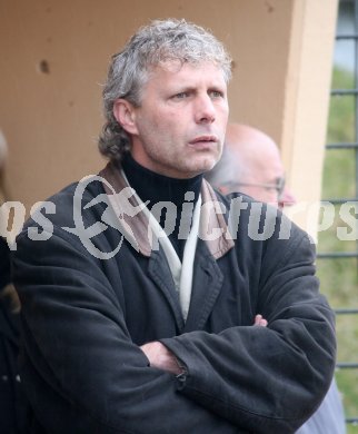 Fussball Regionalliga. Spittal gegen SAK. Trainer Peter Hrstic (Spittal). Spittal, am, 31.3.2007.
Foto: Kuess
---
pressefotos, pressefotografie, kuess, qs, qspictures, sport, bild, bilder, bilddatenbank