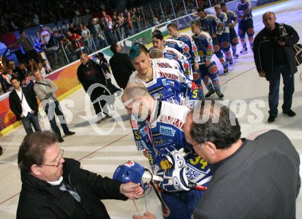 Eishockey Bundesliga. Red Bull Salzburg gegen VSV. Salzburg, am 5.4.2007.
Foto: Kuess
---
pressefotos, pressefotografie, kuess, qs, qspictures, sport, bild, bilder, bilddatenbank