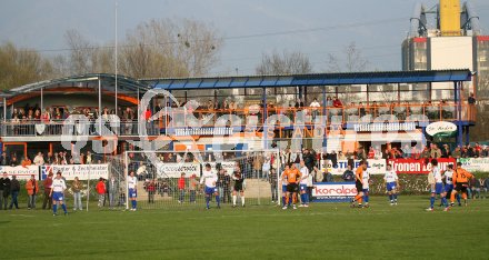 Fu?ball Regionalliga. SK St. Andr?/Lavanttal gegen FC Blau-Wei? Linz. Klubhaus (St. Andr?). St. Andr?, 8.4.2007.
Foto: Kuess
---
pressefotos, pressefotografie, kuess, qs, qspictures, sport, bild, bilder, bilddatenbank