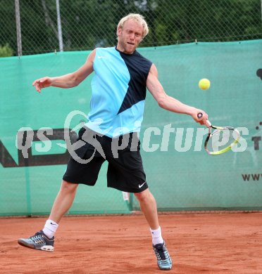 Tennis Superliga. Stefan Koubek. Klagenfurt, 5. Juni 2007
Foto: Kuess
---
pressefotos, pressefotografie, kuess, qs, qspictures, sport, bild, bilder, bilddatenbank