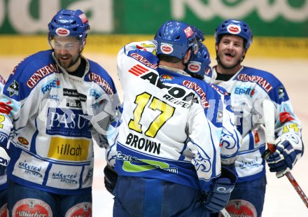 Eishockey Bundesliga. VSV gegen Liwest Black Wings Linz. Torjubel VSV. Wolfgang Kromp, Marc Brown, Devin Edgerton, Darell Scoville. Villach, am 20.3.2007.
Foto: Kuess
---
pressefotos, pressefotografie, kuess, qs, qspictures, sport, bild, bilder, bilddatenbank