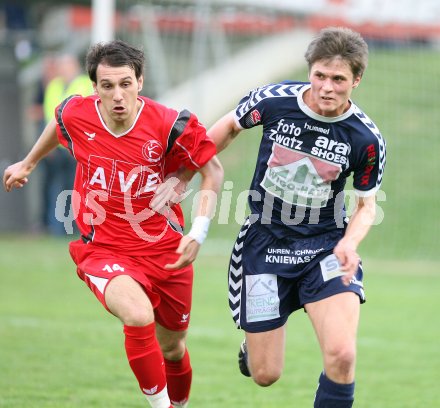 Fussball Regionalliga. Feldkirchen gegen Perg. Alexander Zaiser (Feldkirchen), Mersudin Jukic (Perg). Feldkirchen, am 20.4.2007.
Foto: Kuess 
---
pressefotos, pressefotografie, kuess, qs, qspictures, sport, bild, bilder, bilddatenbank