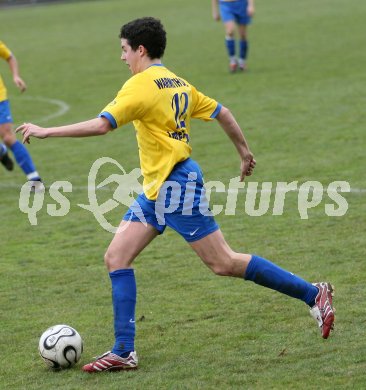 Fussball 1. Klasse D. ASV gegen Donau. Daniel Warmut (ASV). Klagenfurt, am 1.4.2007.
Foto: Kuess
---
pressefotos, pressefotografie, kuess, qs, qspictures, sport, bild, bilder, bilddatenbank