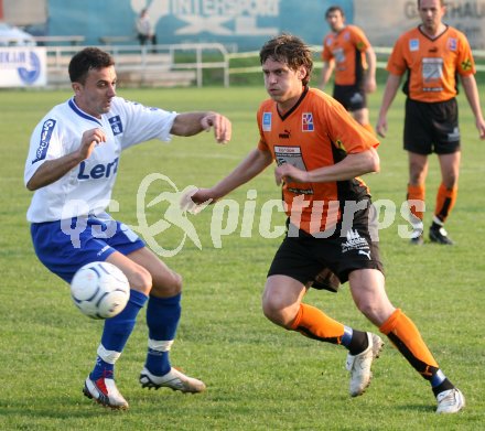 Fu?ball Regionalliga. SK St. Andr?/Lavanttal gegen FC Blau-Wei? Linz. Simic Zeljko (St. Andr?), Colic Mladen (Linz). St. Andr?, 8.4.2007.
Foto: Kuess
---
pressefotos, pressefotografie, kuess, qs, qspictures, sport, bild, bilder, bilddatenbank