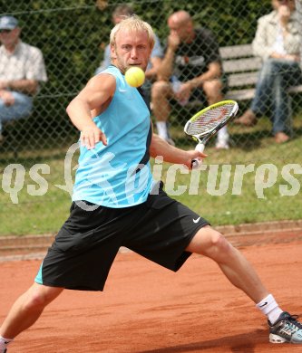 Tennis Superliga. Stefan Koubek. Klagenfurt, 5. Juni 2007
Foto: Kuess
---
pressefotos, pressefotografie, kuess, qs, qspictures, sport, bild, bilder, bilddatenbank